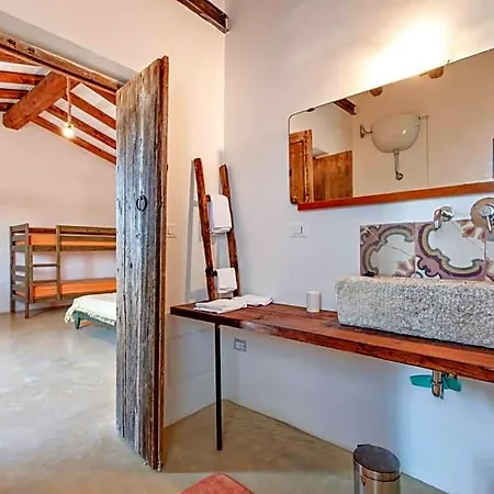 Casina Solatia Bed & Breakfast 4*