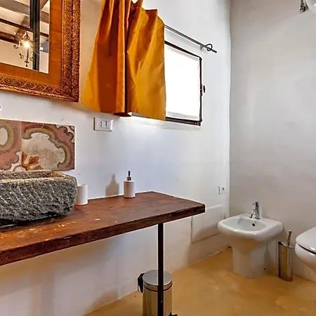 Casina Solatia Bed & Breakfast 4*